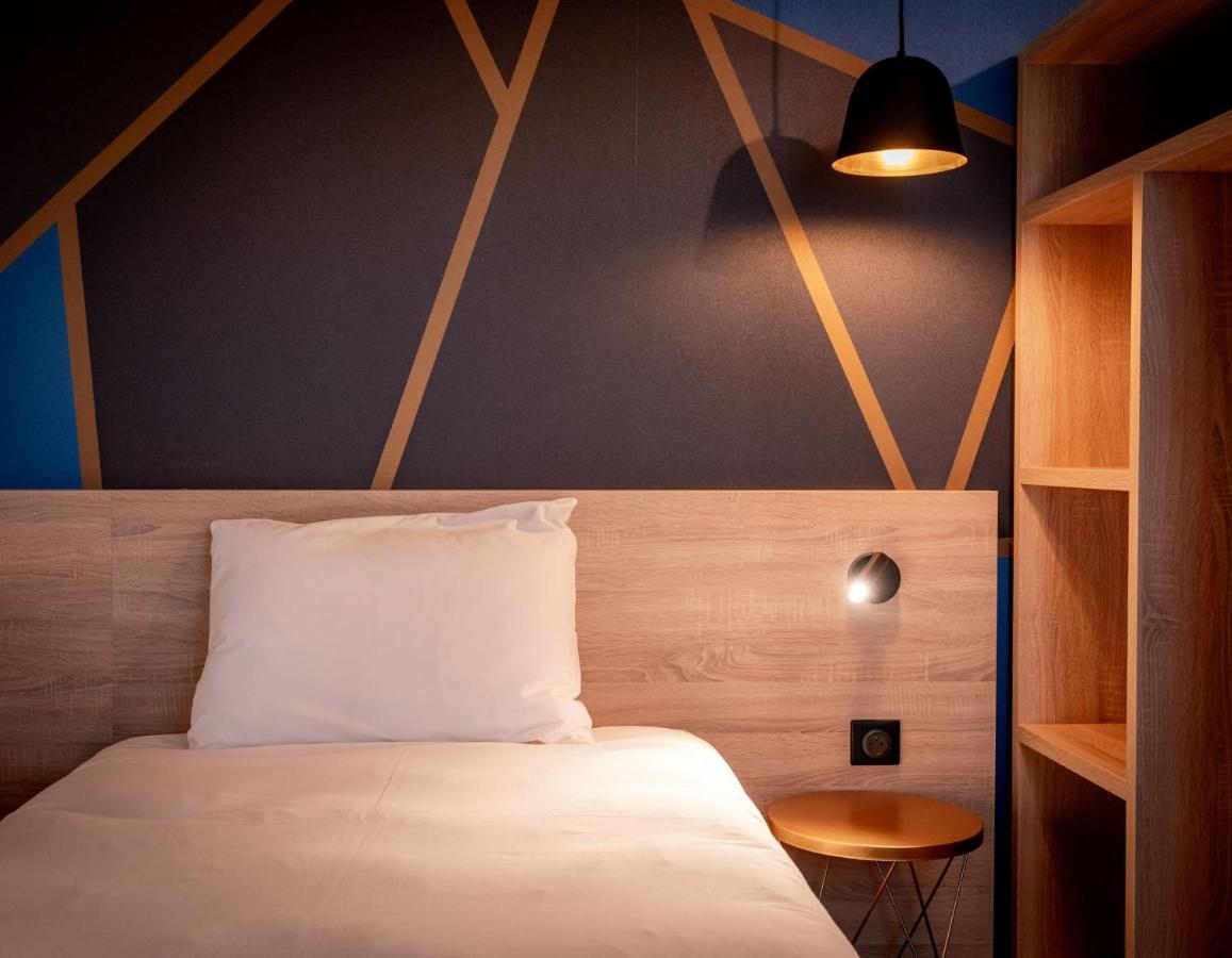 Ibis Styles Valenciennes Petite Foret Ngoại thất bức ảnh