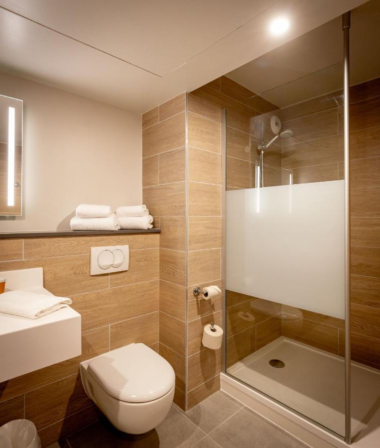 Ibis Styles Valenciennes Petite Foret Ngoại thất bức ảnh